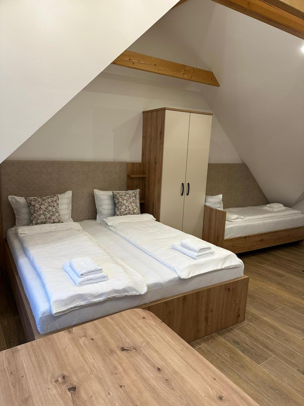 Apartments Viktor Ratece Room photo